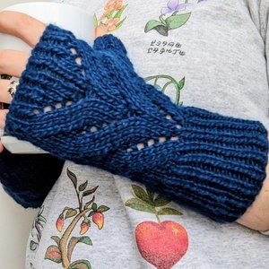 100% Alpaca Soft & Warm Royal Blue Fingerless Mitts